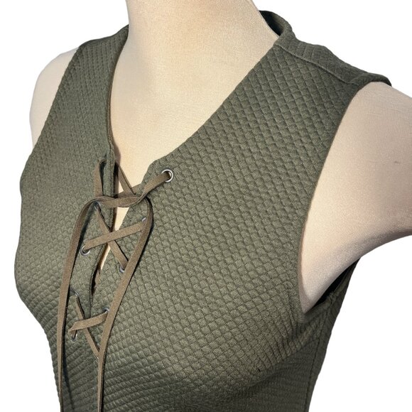 BLACK SWAN Dress Size M Green Leather Lace Up Peak A Boo Waffle Weave - Picture 5 of 13